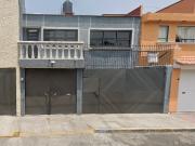 Venta de casa a precio de remate en Gustavo A Madero,...