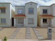 VENTA DE CASA A PRECIO DE REMATE EN Villa Del Cedro,...