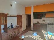 VENTA de CASA A RECICLAR Barrio Juniors