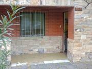 VENTA DE CASA A REFACCIONAR EN TERRENO DE 400MT2