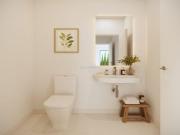 Venta de casa adosada con tres dormitorios en Vélez...