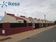 VENTA DE CASA ADOSADA EN AYAMONTE, HUELVA. ACTIVO...