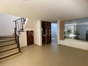 Venta de Casa Amplia Prados de Agua Azul y 45 poniente