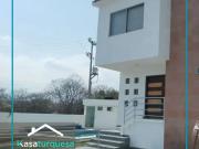 VENTA DE CASA AMUEBLADA EN RANCHO SAN DIEGO, IXTAPAN DE...