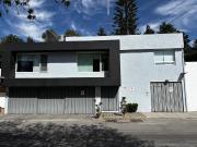 VENTA DE CASA AV. 15 DE MAYO