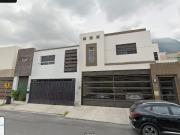 VENTA DE CASA Av.lince 144 CUMBRES ELITE SECTOR...