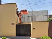VENTA DE CASA AV PIRINEOS 90 COL PORTALES NIORTE ALC...
