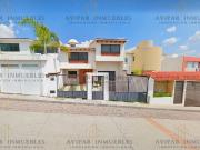 VENTA DE CASA, AV. SENDA MAGICA MILENIO III, SANTIAGO DE...