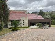 Venta de Casa, Azogues, Sector Javier Loyola, Zumbahaico...