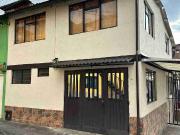 Venta de casa barrio la enea