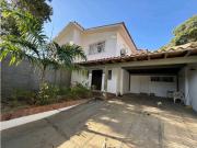 Venta de Casa Bifamiliar con Anexo en Santa Fe