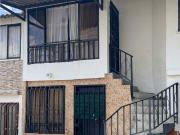 Venta de casa Bifamiliar piso 1 Armenia / Universal
