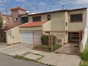 VENTA DE CASA CALLE CALIFORNIA COL. QUINTAS DEL SOL II,...
