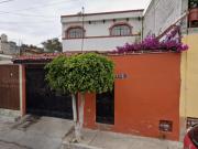 VENTA DE CASA CALLE MARTIRES DE TACUBAYA NUMERO 175...