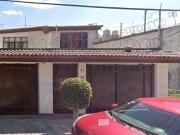 VENTA DE CASA CALLE VALLE DE LOS SAUCES IZCALLI DEL...