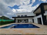 VENTA DE CASA CAMPESTRE EN EL SECTOR DE COMBIA PEREIRA