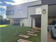 Venta de casa campestre en las Palmas