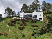 Venta de casa campestre en Las Palmas