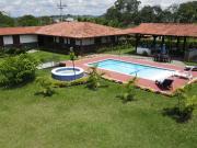 VENTA DE CASA CAMPESTRE EN MONTENEGRO, QUINDO, COLOMBIA