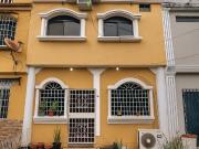 VENTA DE CASA CDLA. HUANCAVILCA NORTE, DOBLE SEGURIDAD LC