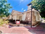 VENTA DE CASA CENTRICA EN CAPILLA DEL MONTE OPORTUNIDAD