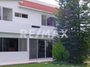 Venta de casa cerca al hospital H+ 3