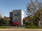Venta de Casa, Club de Campo La Torre, Abasto