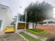 VENTA DE CASA CLUB HOUSE 165,7m2 FLORIDABLANCA. Cod V6125