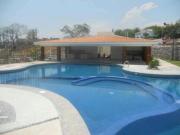 Venta de Casa Comercial en Condominios Bugambilias /...