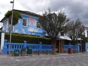 VENTA DE CASA COMERCIAL – SECTOR MARISCAL SUCRE, A POCOS...