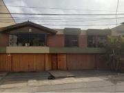 VENTA DE CASA COMO TERRENO CON PARAMETROS PARA 5 PISOS