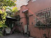 Venta de Casa como Terreno en Colonia Álamos, 90 m² de...