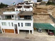 Venta de Casa Como Terreno en Playa Los Pulpos