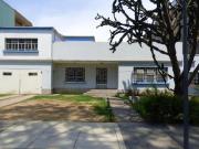 VENTA DE CASA como TERRENO_ SAN ISIDRO