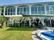 Venta de casa con alberca en el Fracc. Brisas, Temixco,...