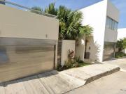 VENTA DE CASA CON ALBERCA EN FRACCIONAMIENTO MONTEBELLO,...