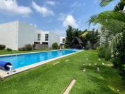 Venta de casa con alberca en Xochitepec, Morelos