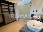 Casa en Venta en Campanario Norte, Querétaro. Con...