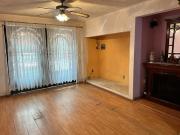 VENTA DE CASA CON DEPARTAMENTO EN IGNACIO ZARAGOZA, CDMX