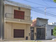 VENTA DE CASA CON GALPON, ZONA DE CUATRO PLAZAS