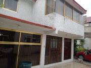 VENTA DE CASA CON JARDIN EN TORRES LINDAVISTA