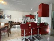 Venta de casa con local, Col. Teopanzolco, Cuernavaca,...