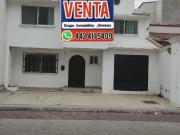 VENTA DE CASA CON LOCAL EN MILENIO