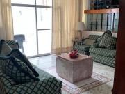 VENTA DE CASA CON MUY BUENOS ESPACIOS En las Águilas, a...