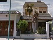VENTA de CASA con parque en Brandsen