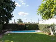 VENTA DE CASA CON PILETA EN BARRIO SAN SALVADOR