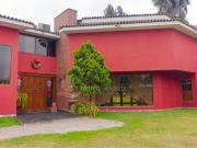 VENTA DE CASA CON PISCINA SURCO