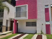 VENTA DE CASA CON ROOF GARDEN EN TIERRA RESIDENCIAL