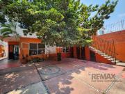 Venta de casa con uso de suelo comercial,...