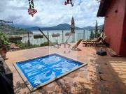 Venta de casa con vista al Lago